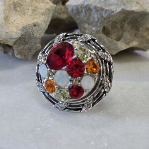 Ginger Snaps Stretch Ring with colorful Rhinestone Snap